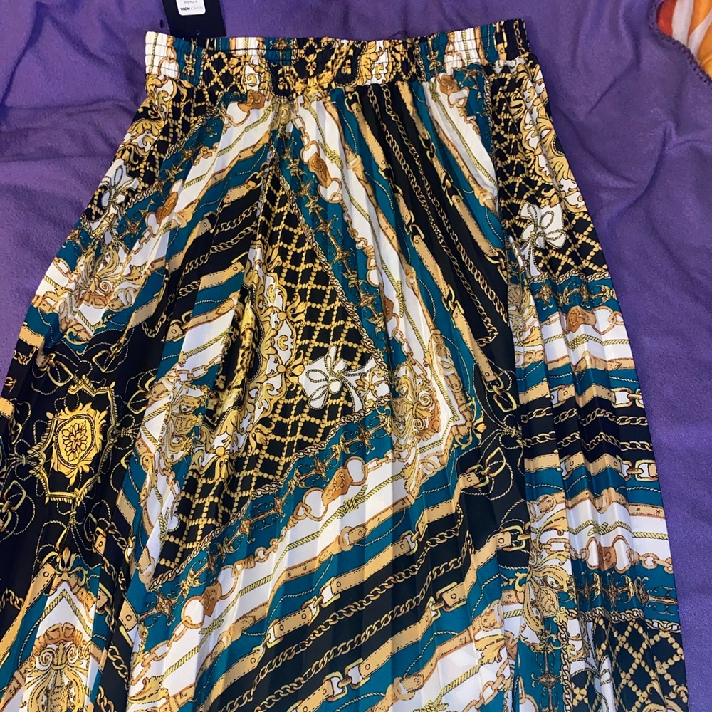 Fashion Nova Long Pleated Skirt